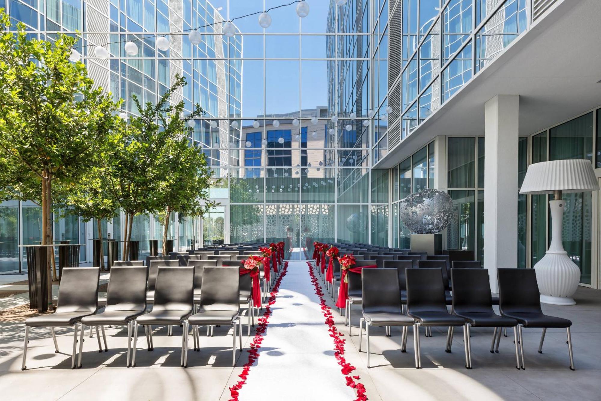 Ac Hotel By Marriott San Francisco Airport/Oyster Point Waterfront South San Francisco Buitenkant foto